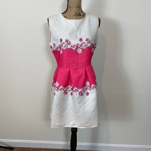 Cocktails dress - Picture 1 of 4